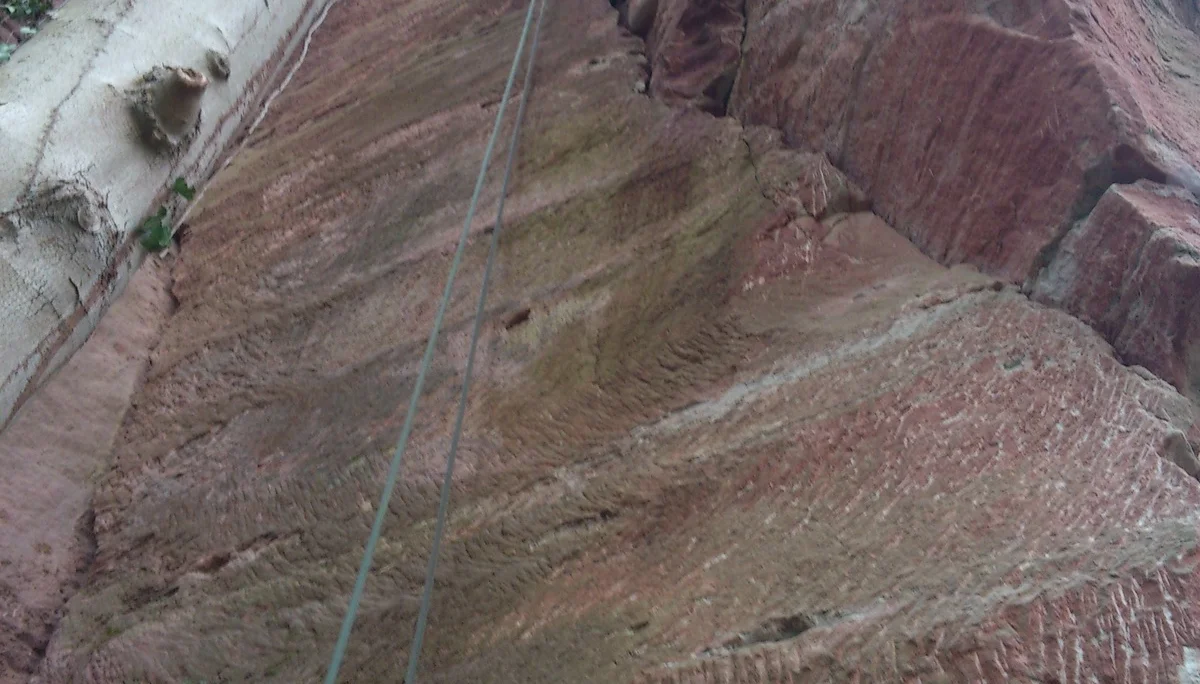 Erschließung in Zone 3 der Pfeilerwand | © CC BY-NC-ND