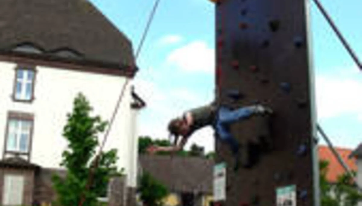 Roller-skating vertikal | © Dorothea Meisser