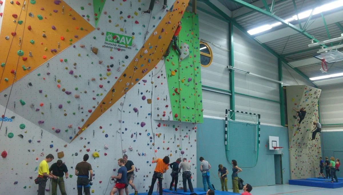 Die Kletteranlage des DAV Göttingen in der freien Trainingszeit. | © DAV Göttingen