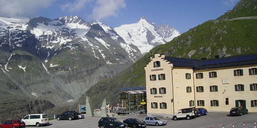 Glocknerhaus | © ÖAV Sektion Klagenfurt